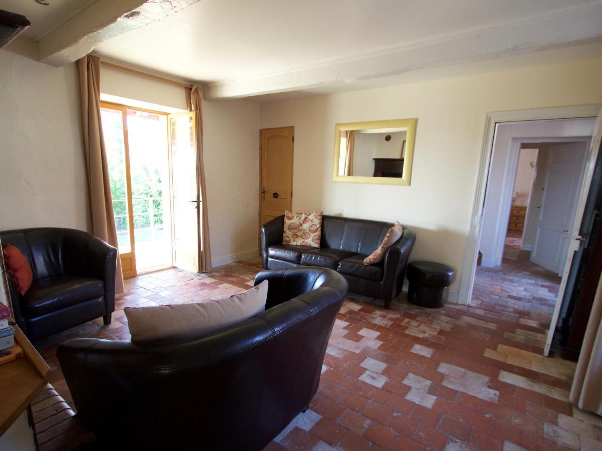 Ancienne Ecole Bed and Breakfast Cazaux-Villecomtal Εξωτερικό φωτογραφία