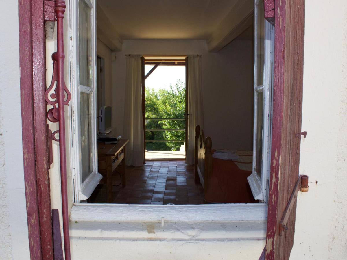 Ancienne Ecole Bed and Breakfast Cazaux-Villecomtal Εξωτερικό φωτογραφία